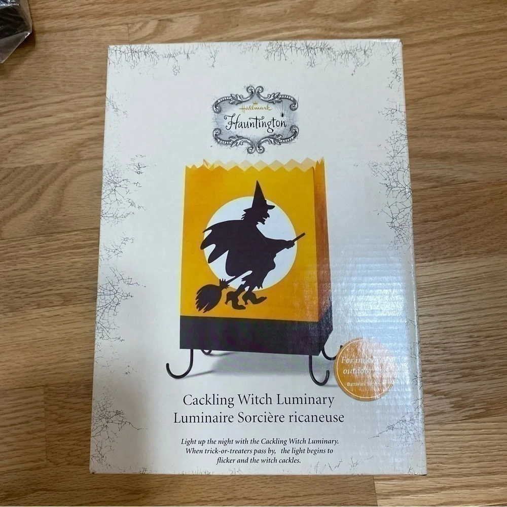 Hallmark Hauntington Cackling Witch Luminary Halloween Light Up NEW Decoration